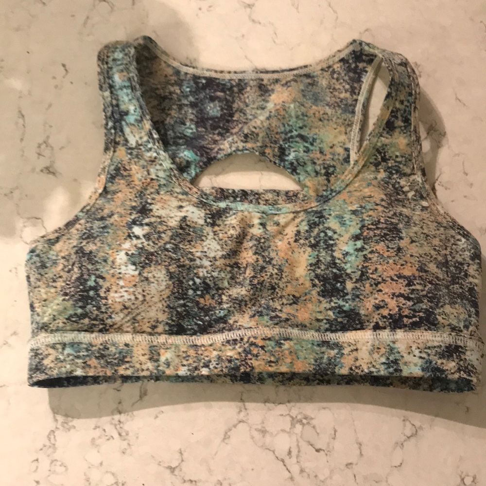Sports bra